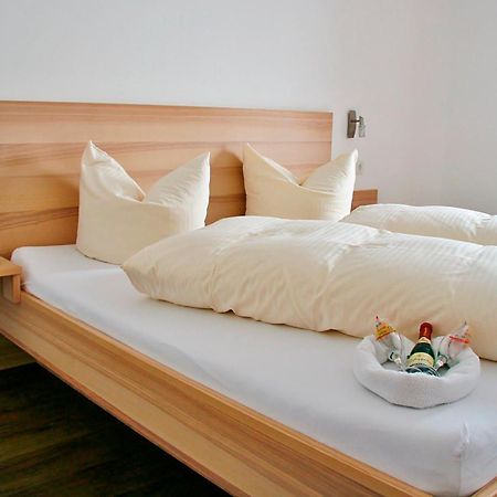Seehotel Und Appartements Schnoeller Риден Екстериор снимка